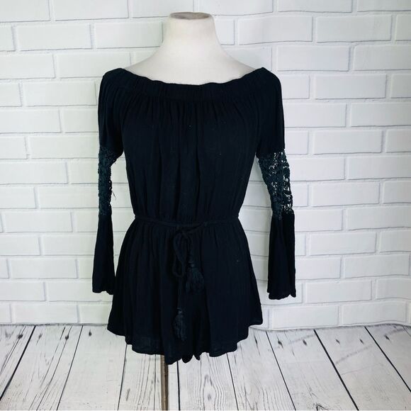 Hint of Blush Black 3/4 Sleeve Off Shoulder Romper - Medium - Picture 1 of 9